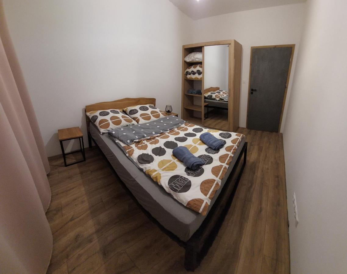 Buko Apartamenty Uniejow Εξωτερικό φωτογραφία