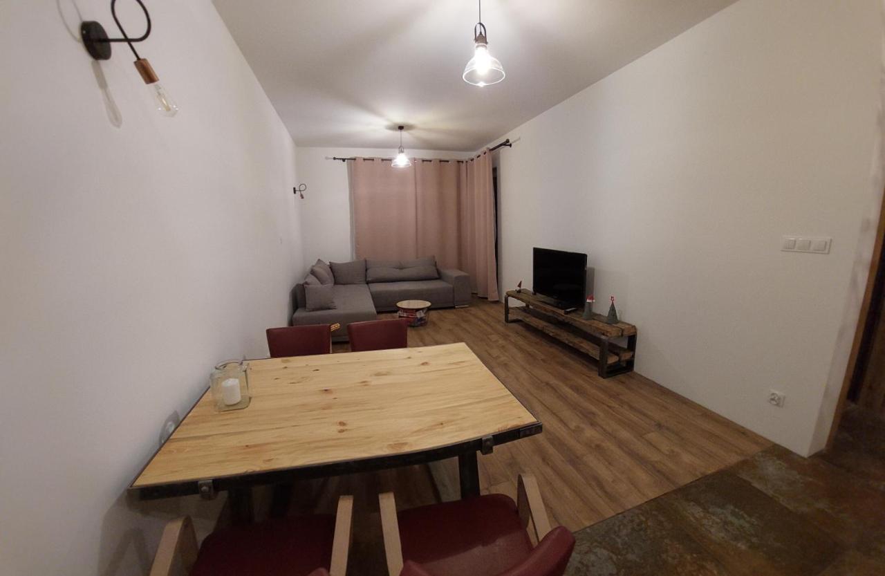 Buko Apartamenty Uniejow Εξωτερικό φωτογραφία